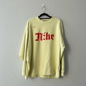 LIKE NIKE SWEATER